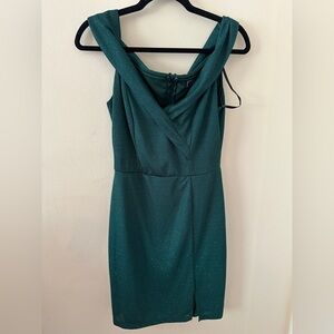 Rebeca B Sparkly Green Off Shoulder Formal Mini Dress Size 8 VGUC